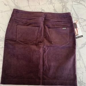 Coffee brown brand new skirt
